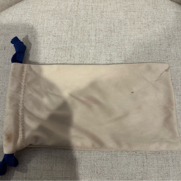 Louis Vuitton Star Pilot Sunglasses - Picture 9 of 12